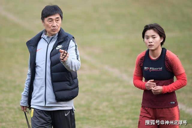 UED官网首页主视觉图